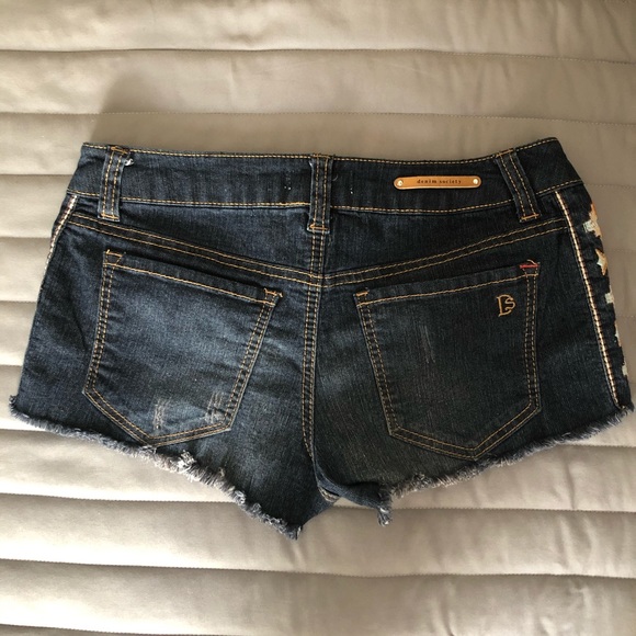 Denim Society shorts - Picture 3 of 8